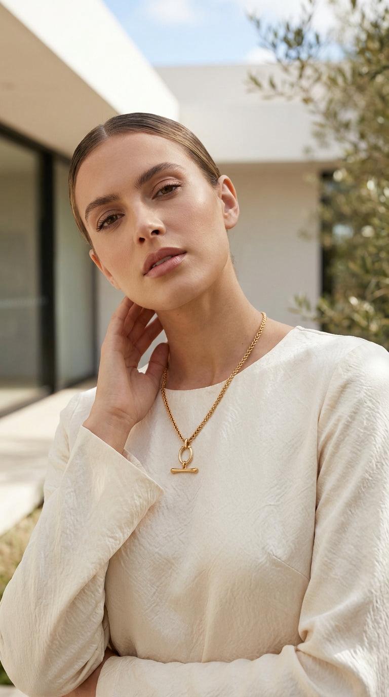 ENVY Short Gold T-Bar Necklace