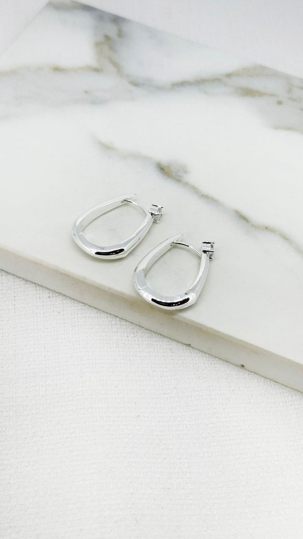 ENVY Silver Hoop Earring