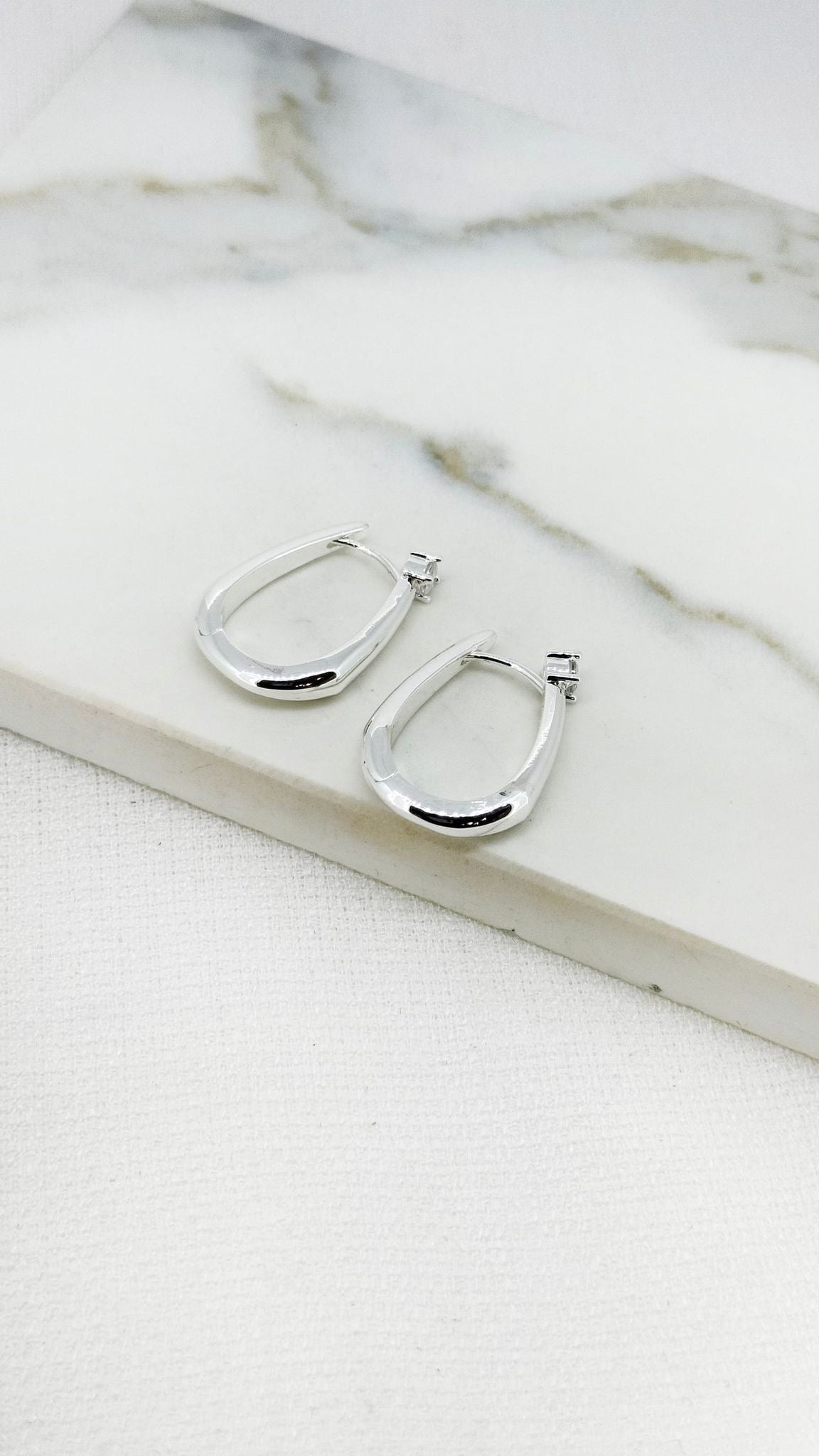ENVY Silver Hoop Earring