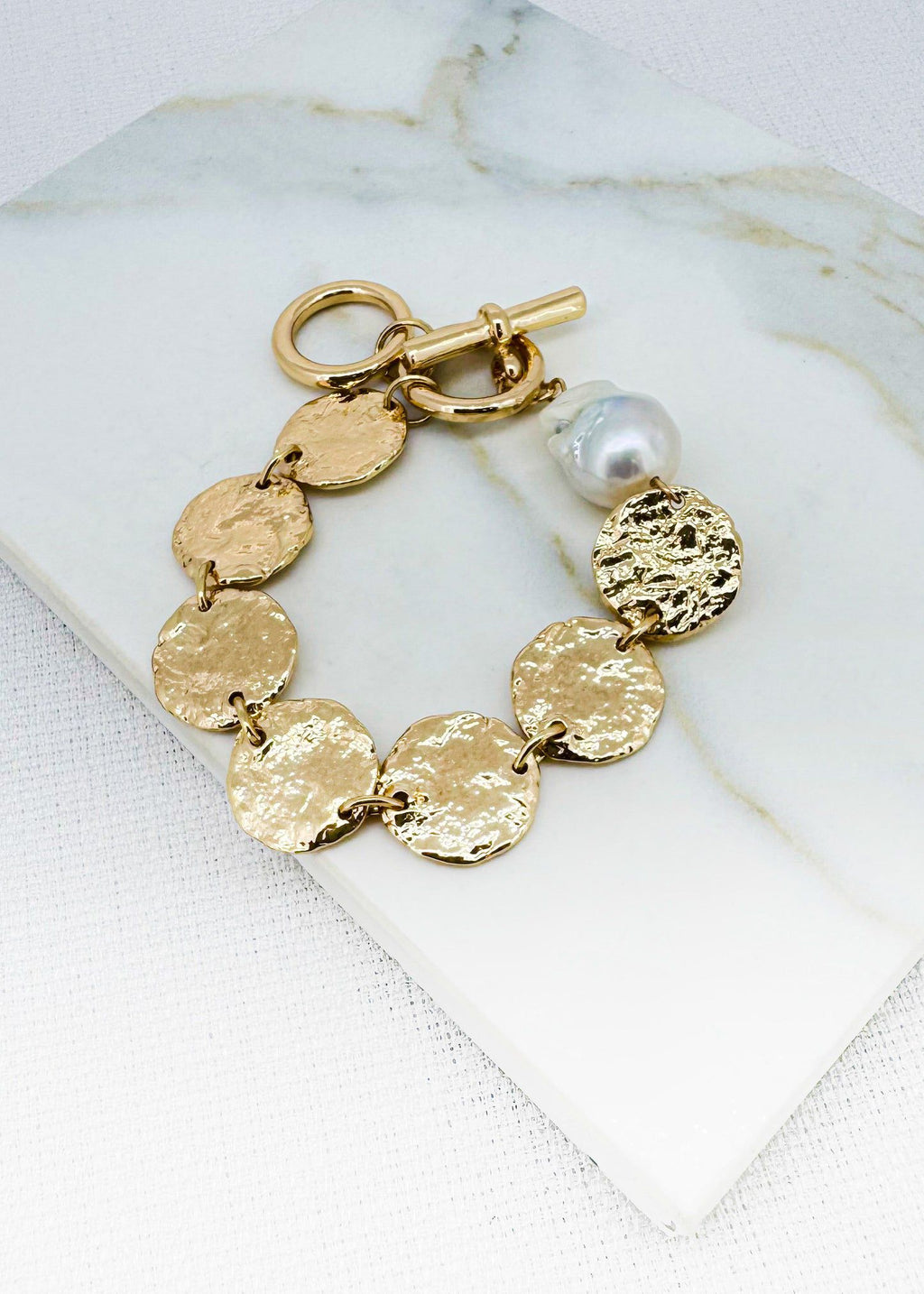 ENVY Gold Hammered Disc with Pearl Detail T-Bar Bracelet